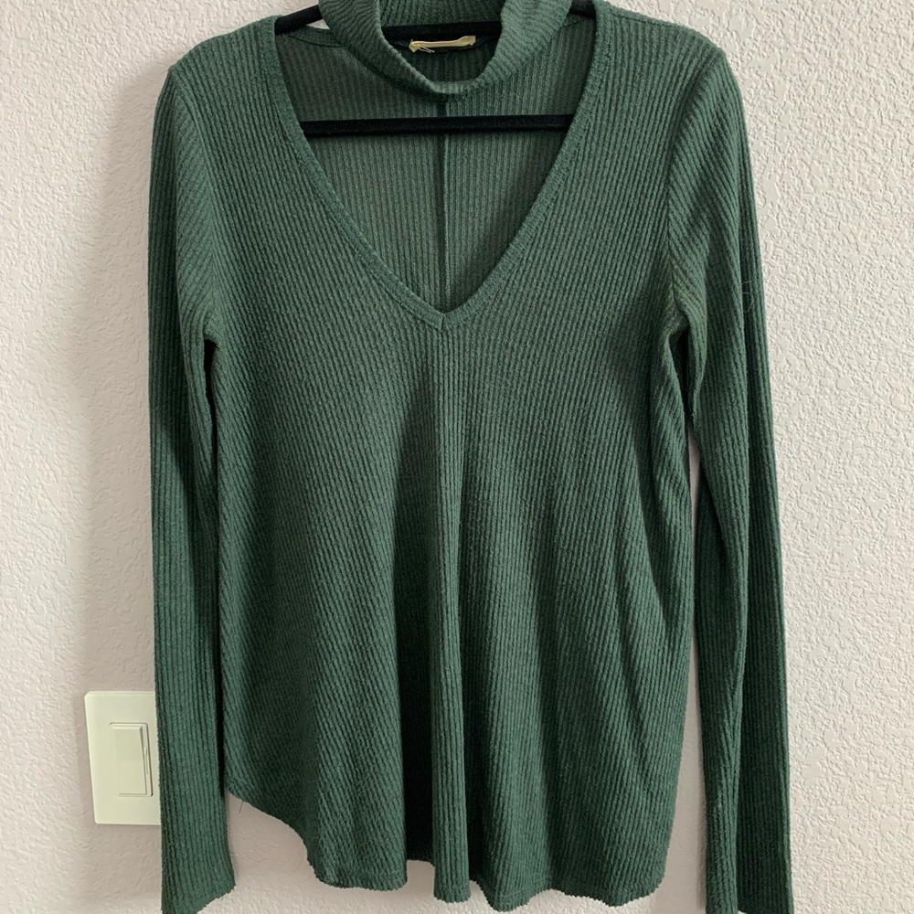 Faux Turtle-V-neck Long Sleeve Shirt